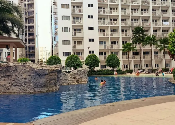Direct To Pool Shore Residences By Heart *